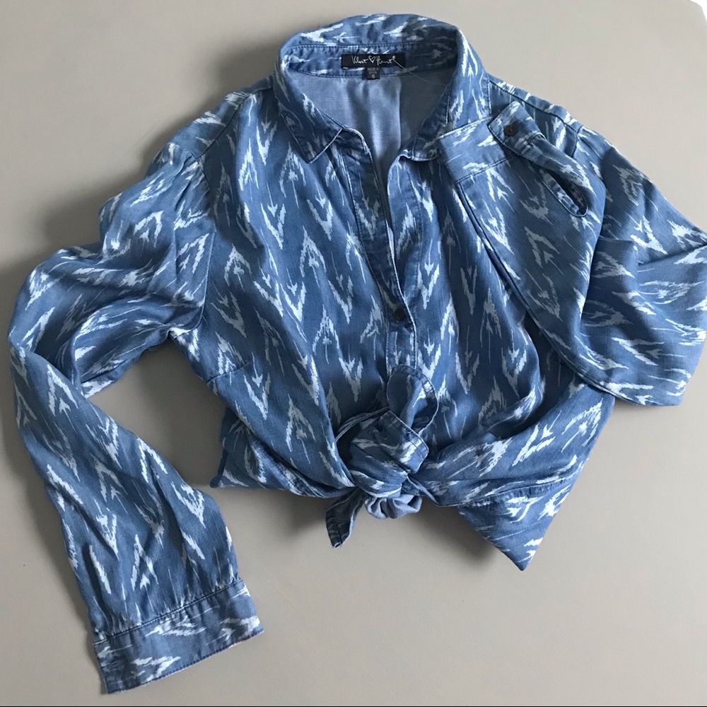 VELVET HEART Chambray Western Wear Lightweight Rodeo Denim Button Down